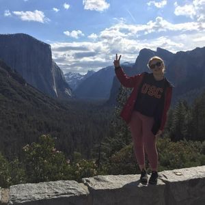 Meet your Posher, Laura